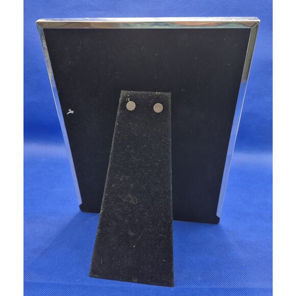 Malden BABY FIRST YEAR Photo Frame Silvertone 13 Openings 10x7.5" NEVER USED - Picture 6 of 8